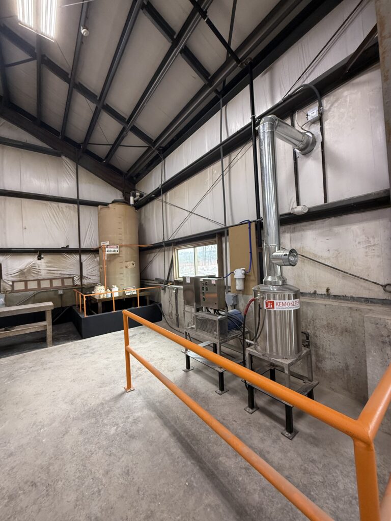 stationary cleaning units